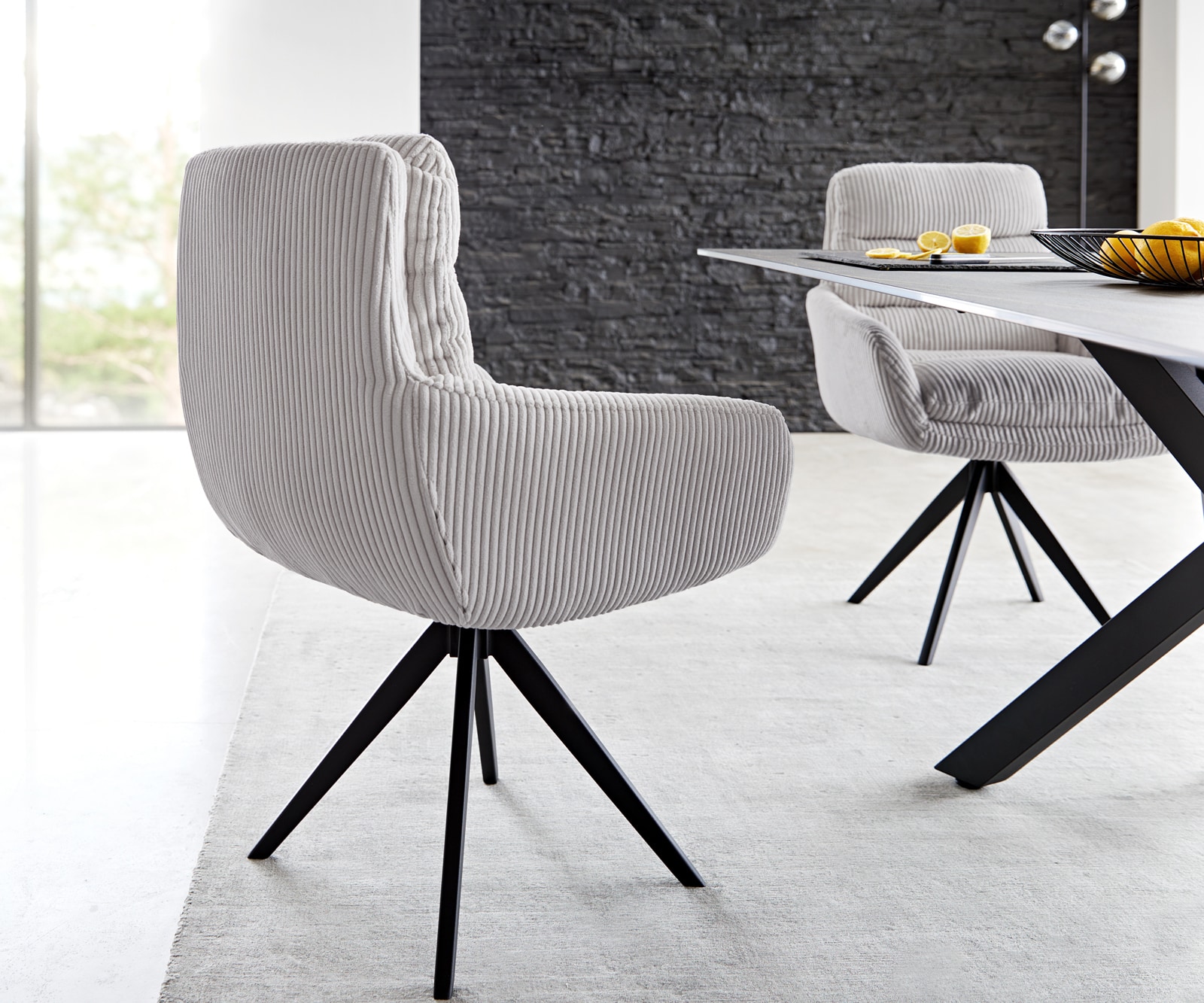 Eetkamerstoel Abelia-Flex met armleuning koord zilver grijs kruisframe hoekig zwart 4 Eetkamerstoel Abelia-Flex met armleuning koord zilver grijs kruisframe hoekig zwart 4