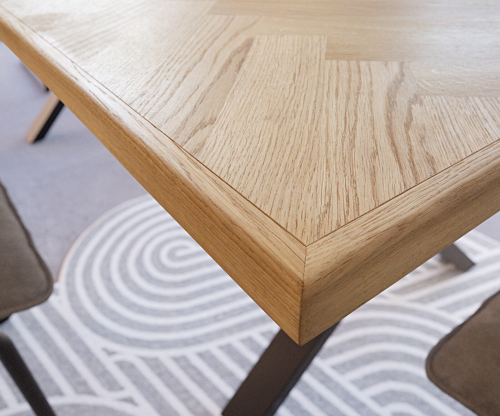 Eettafelblad Edge-Pure 200x100 cm sterkte 2/2 cm eiken natuur Fishbone 1