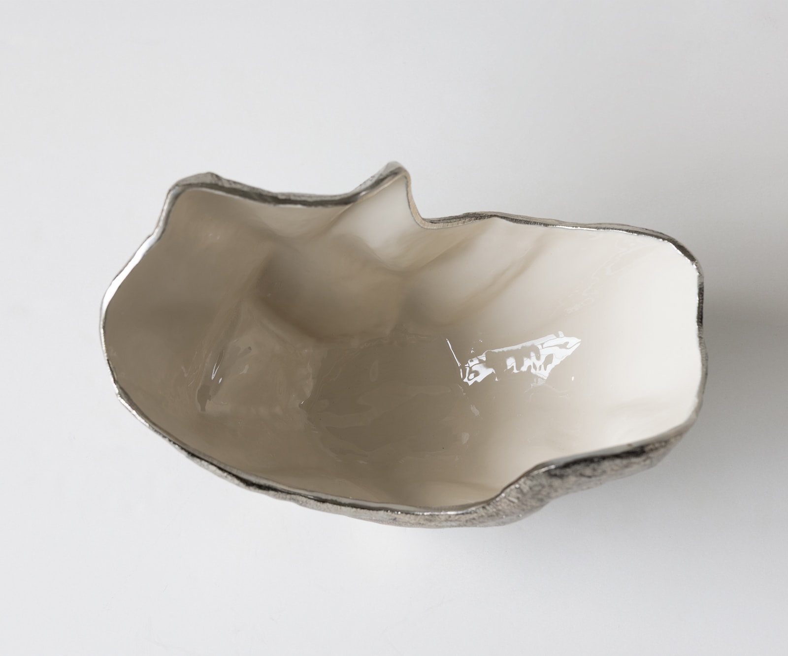 Schaal Valena B33 x D20 x H22 cm Aluminium Platin Opal Handgemaakt 3