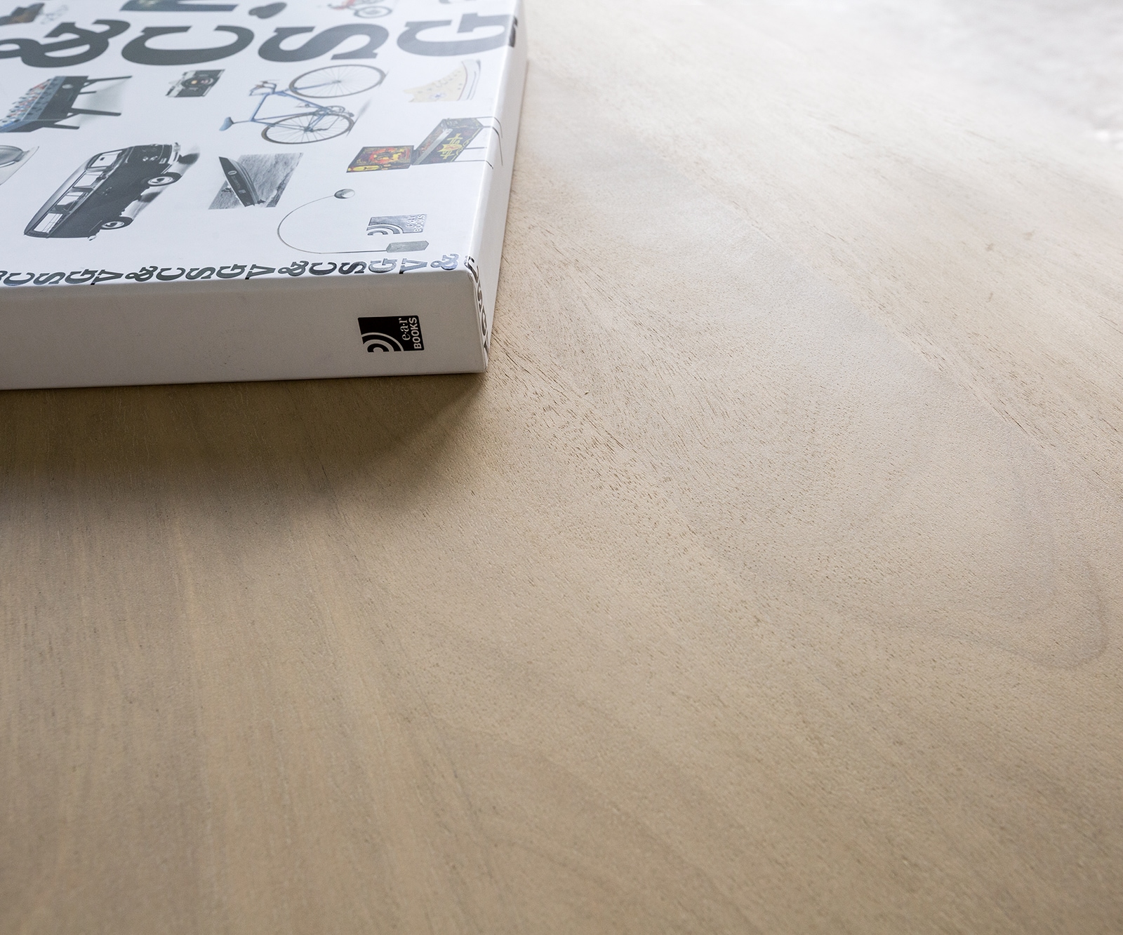 Salontafel Libina 120x60 cm Mango White Wash metaal zwart 2 laden 2 Salontafel Libina 120x60 cm Mango White Wash metaal zwart 2 laden 2