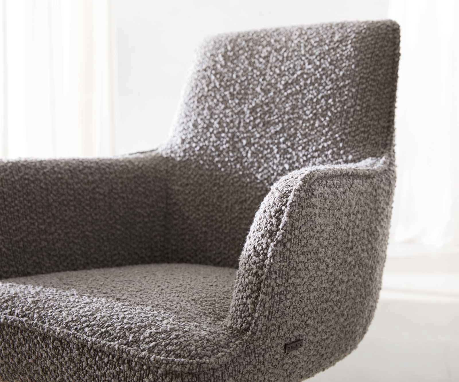 Draaistoel Heira-Flex met armleuning bouclé zilver grijs houten frame hoekig natuur 180° draaibaar pocketveer kern 3 Draaistoel Heira-Flex met armleuning bouclé zilver grijs houten frame hoekig natuur 180° draaibaar pocketveer kern 3