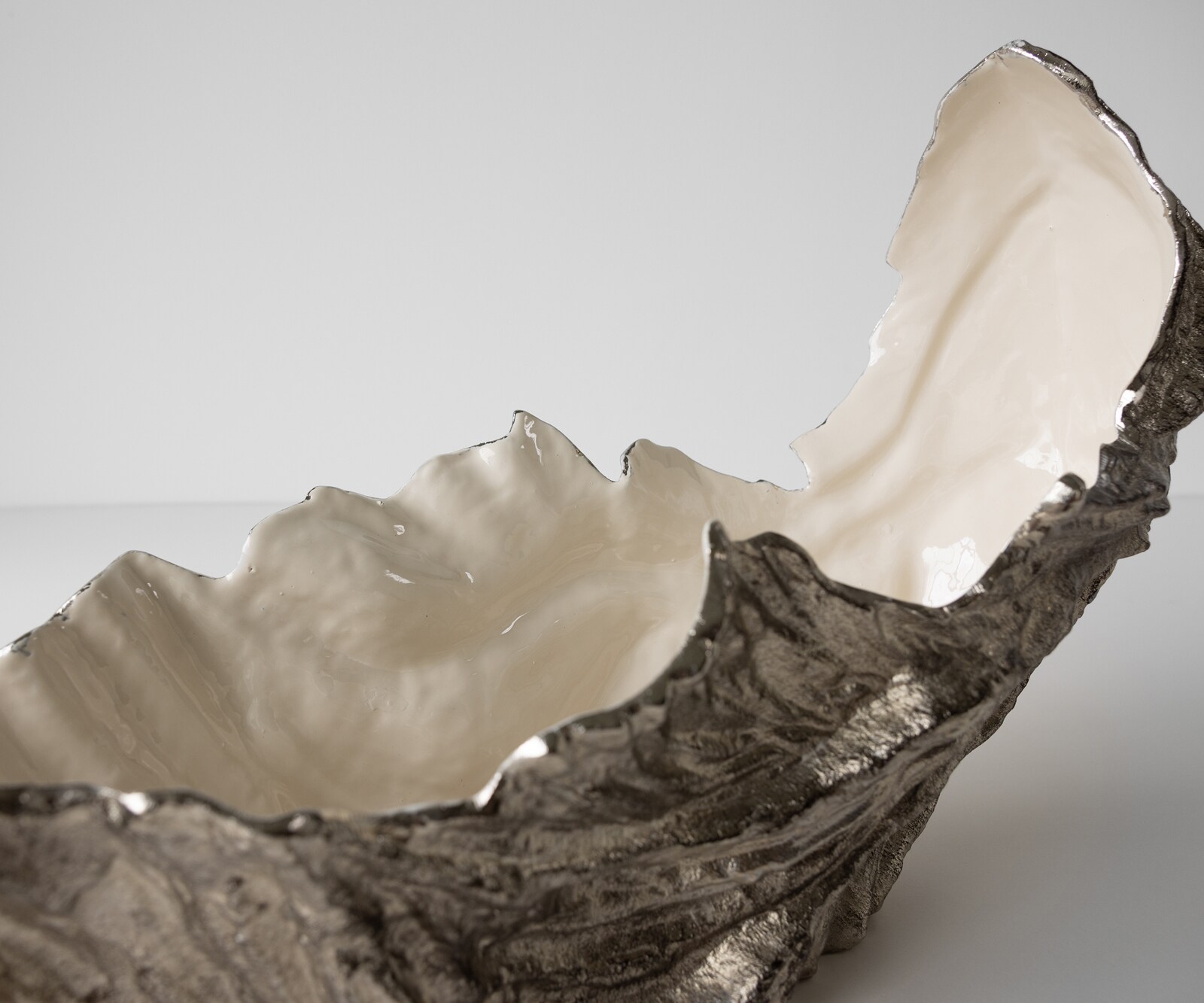 Schaal Maris B78 x D24 x H38 cm Aluminium Platin Opal Handgemaakt 4