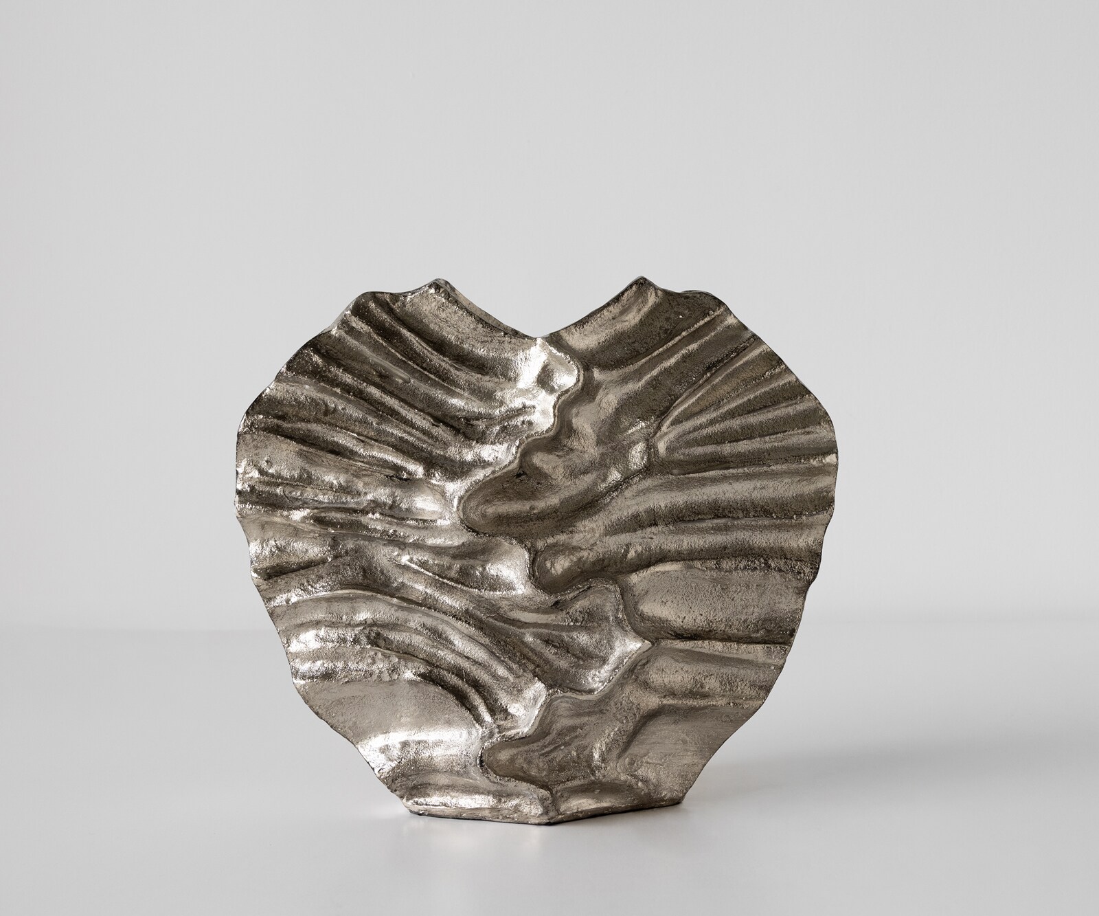 Vaas Nerina B47 x D18 x H42 cm Aluminium Platin Handgemaakt 1