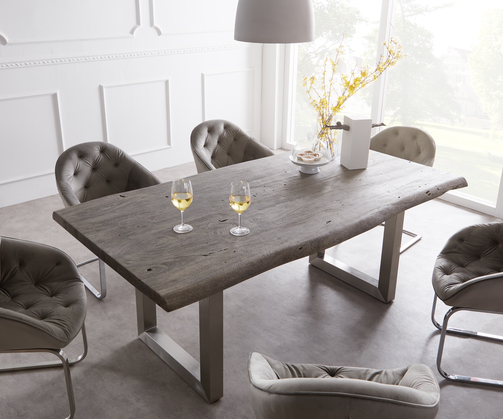 Eettafel Edge 220x100cm XL acacia platina roestvrijstaal breed Live-Edge 4