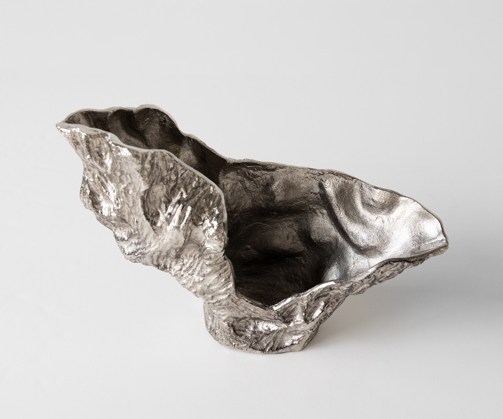 Vaas Alaris B44 x D13 x H31 cm Aluminium Platin Handgemaakt 3
