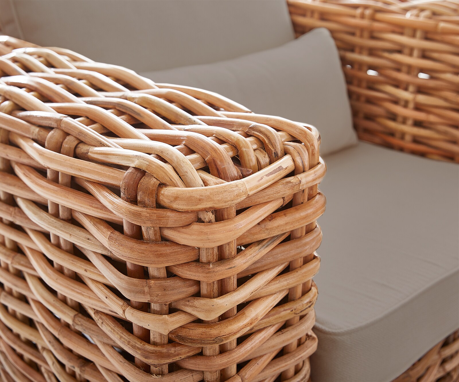 Loungestoel Nizza rotan natuur met bruine kussens 4 Loungestoel Nizza rotan natuur met bruine kussens 4