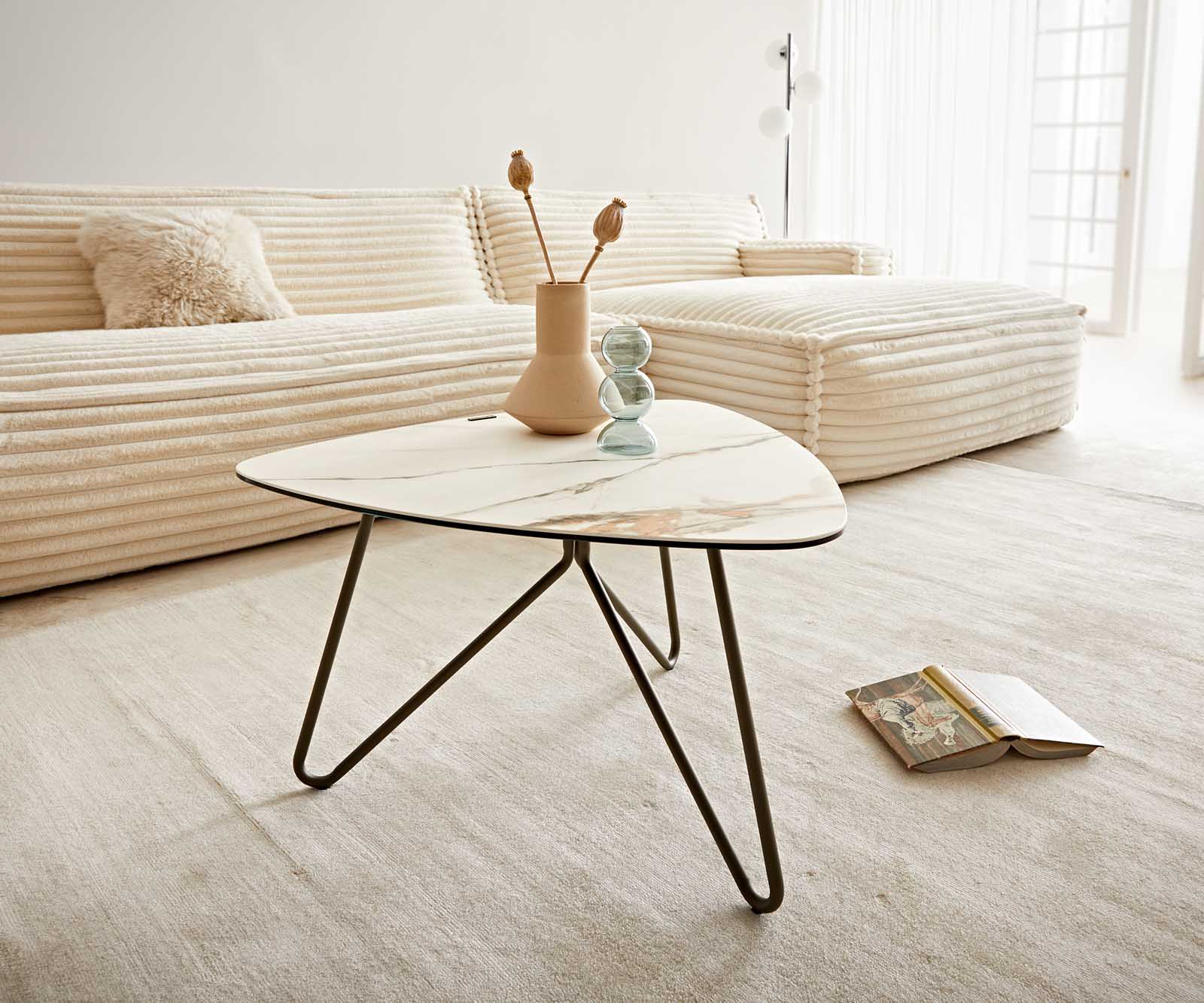 Salontafel Ekrem keramisch haarspeld frame 1