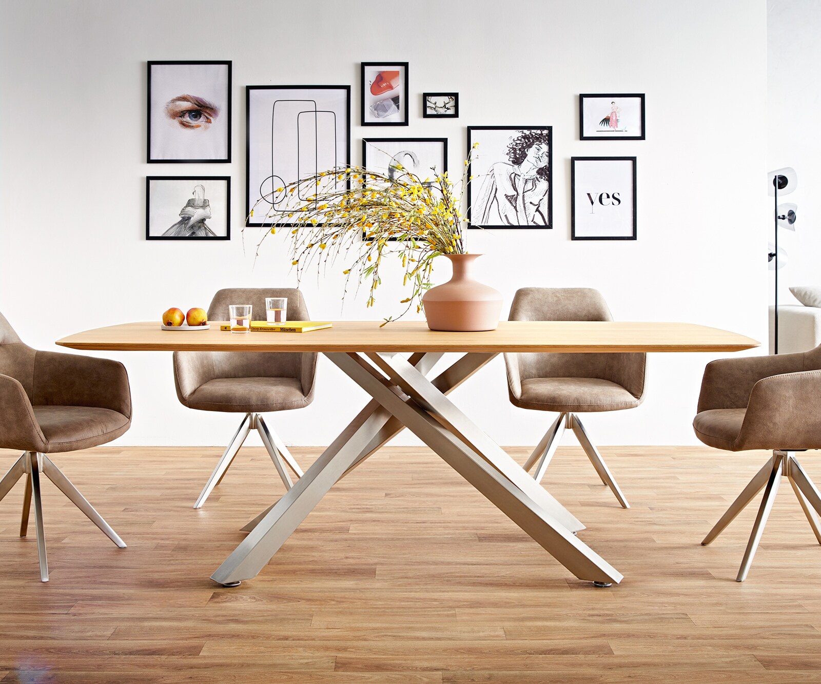 Eettafel Edge Boot 200x100x2,5-3 eiken natuur kruisframe rechthoek roestvrij staal  Schweizer Kante 5