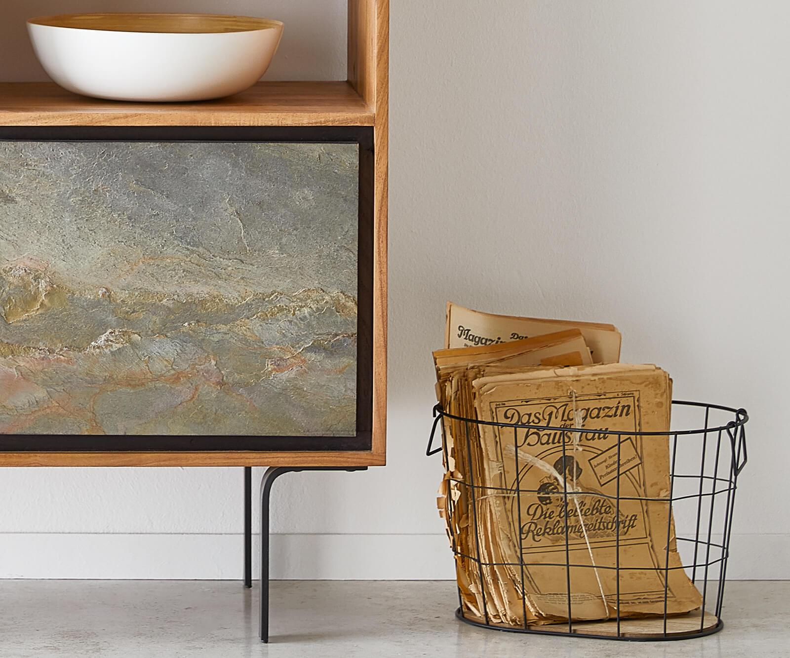 Boekenkast Juwelo 88 cm acacia natuur steenfineer metaal zwart 6