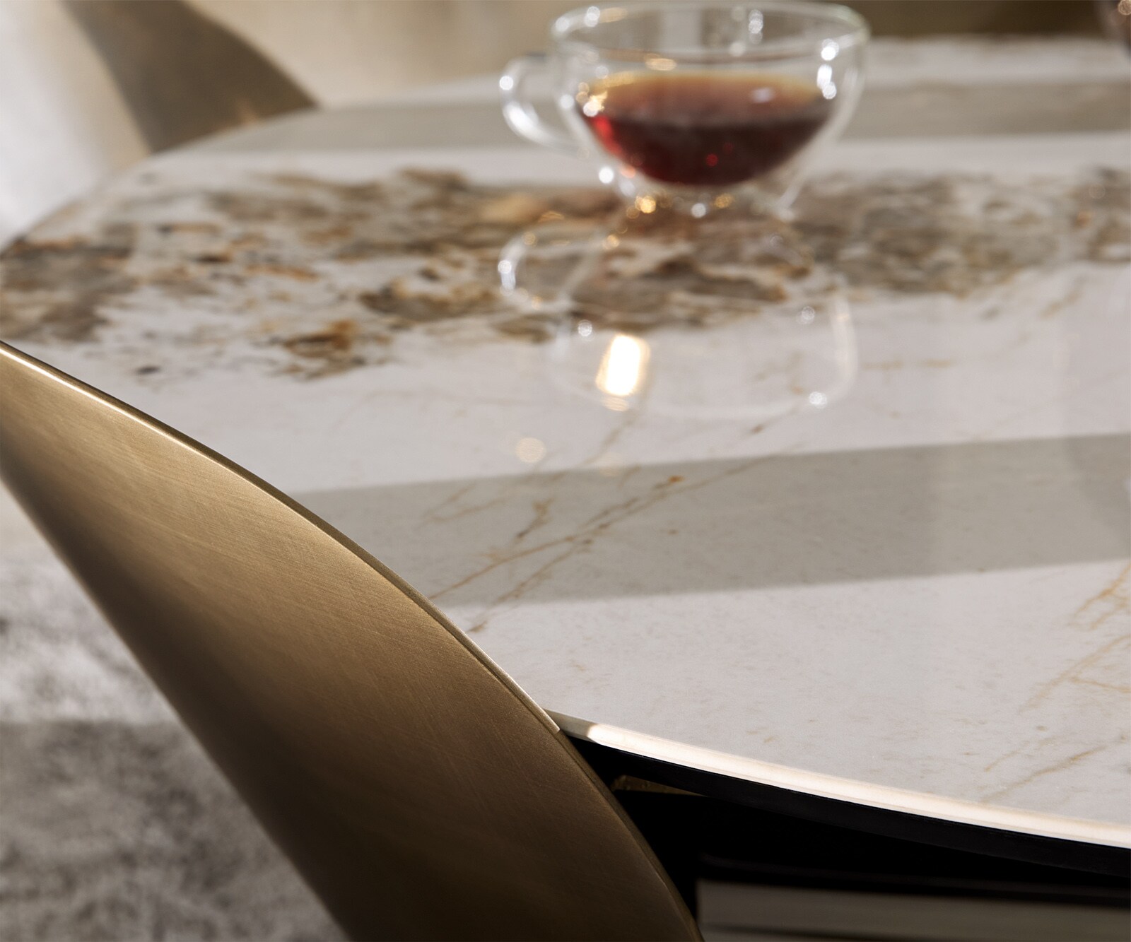 Salontafel Skafi 100x40 cm keramiek minas melange metallic goud 2