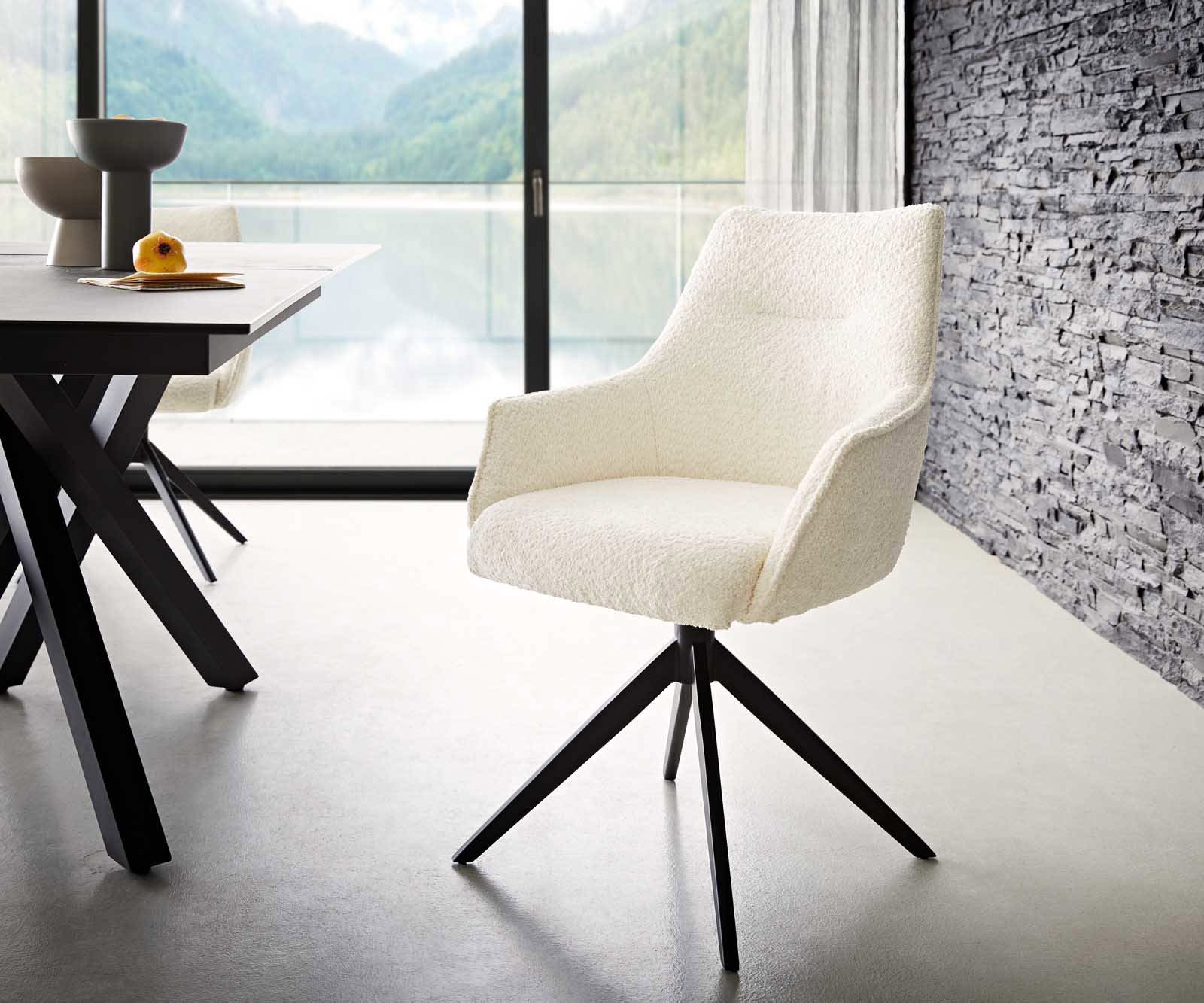 Draaistoel Alja-Flex met armleuning bouclé wit kruisframe breed zwart 360° draaibaar pocketveer kern