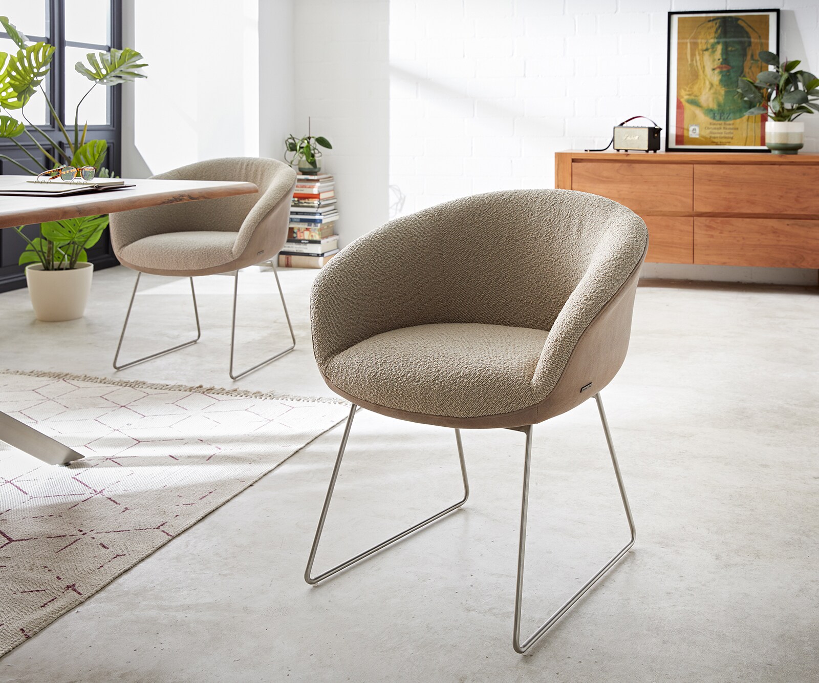 Eetkamerstoel Vinka-Flex met armleuning materiaalmix mud slipframe roestvrij staal pocketveer kern Eetkamerstoel Vinka-Flex met armleuning materiaalmix mud slipframe roestvrij staal pocketveer kern