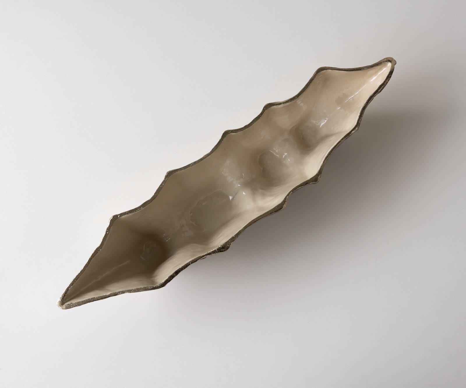 Schaal Riffa B70 x D16 x H15 cm Aluminium Champagner Ivory Handgemaakt 3