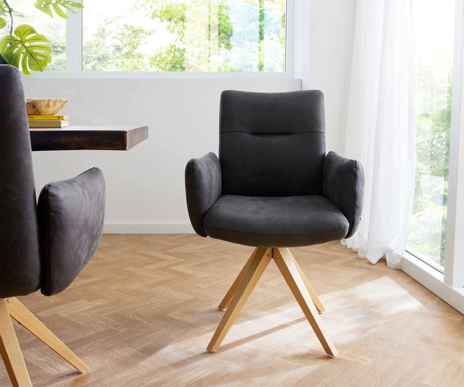 Draaistoel Jova-Flex met armleuning microvelours antraciet vintage houten frame hoekig natuur 180° draaibaar pocketveer kern 1 Draaistoel Jova-Flex met armleuning microvelours antraciet vintage houten frame hoekig natuur 180° draaibaar pocketveer kern 1