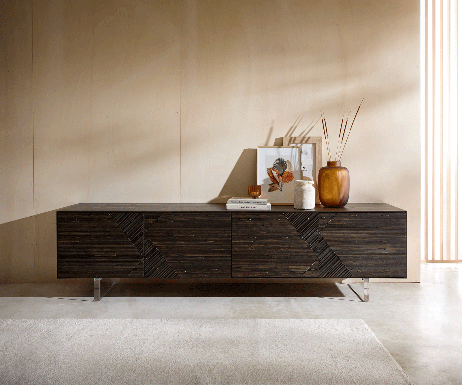 TV-meubel Tereos 220 cm essenhout donkerbruin 3D-effect 4 deuren zwevende poot acrylglas 4