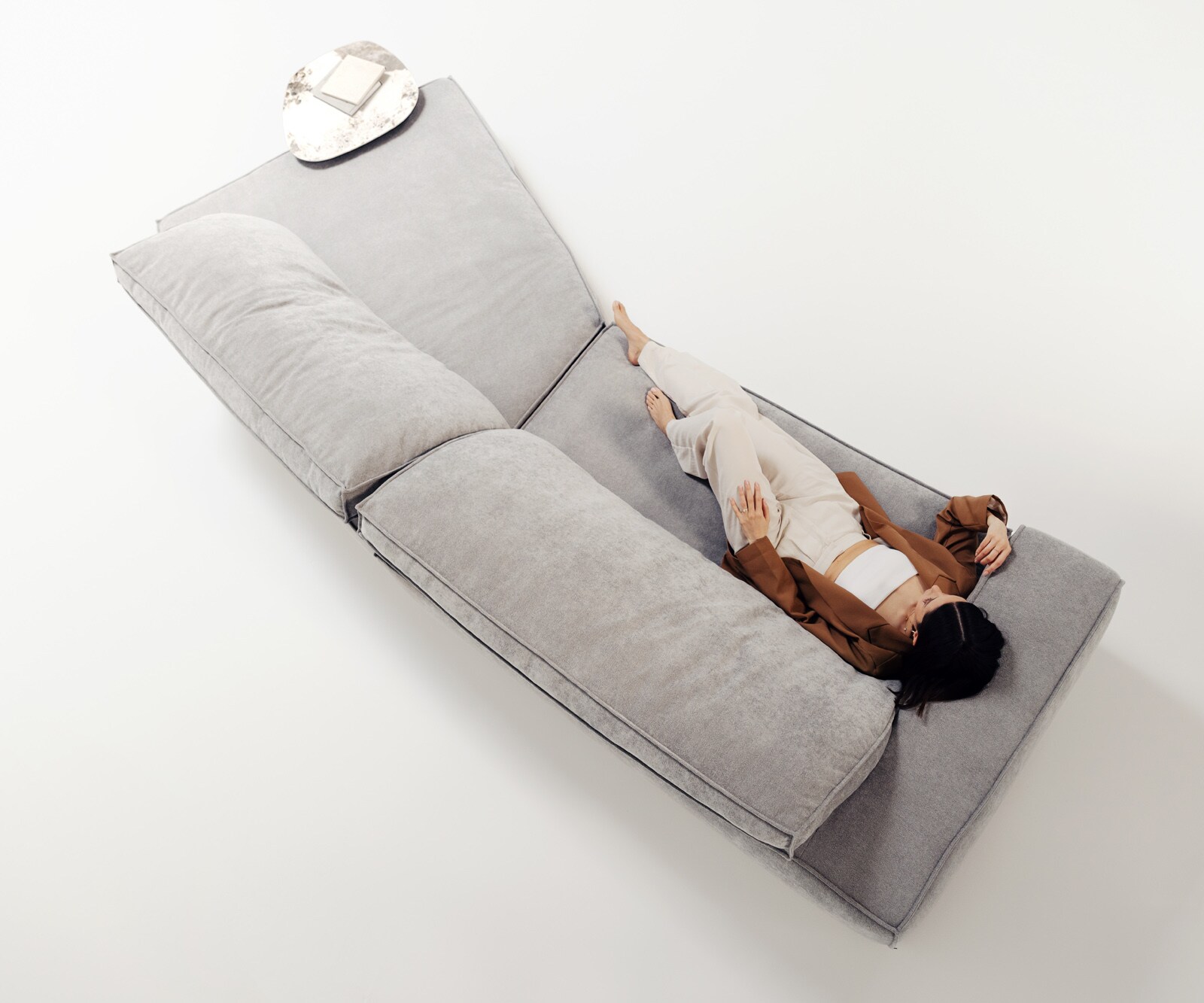 Big- Sofa Snoosh 400x150 cm vlakgeweven grijs Recamiere rechts 1