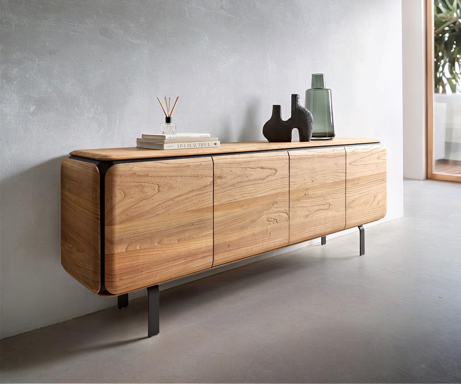 Dressoir Giacinto 180 cm natuur iep 4 deuren L-onderstel zwart