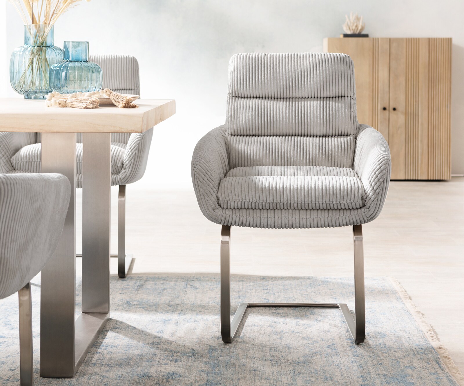 Sledemodel Abelia-Flex met armleuning koord zilver grijs sledemodel vlak roestvrij staal 1 Sledemodel Abelia-Flex met armleuning koord zilver grijs sledemodel vlak roestvrij staal 1