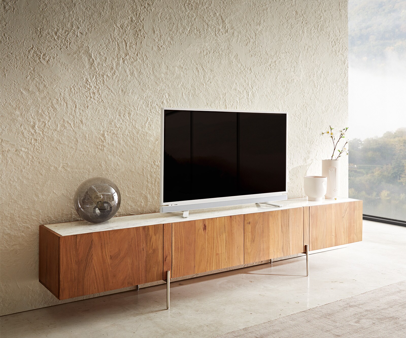 TV-meubel Secara 220 cm acacia natuur 4 deuren marmeren poten roestvrij staal 1