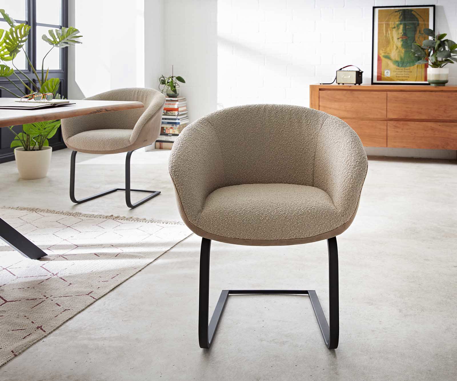 Sledemodel Vinka-Flex met armleuning materiaalmix mud sledemodel vlak zwart pocketveer kern 1 Sledemodel Vinka-Flex met armleuning materiaalmix mud sledemodel vlak zwart pocketveer kern 1