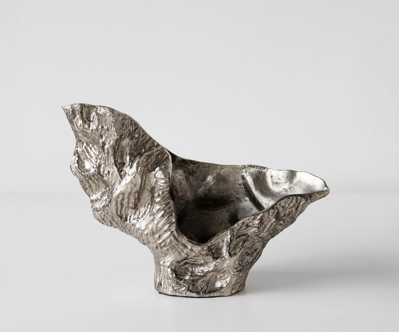 Vaas Alaris B44 x D13 x H31 cm Aluminium Platin Handgemaakt