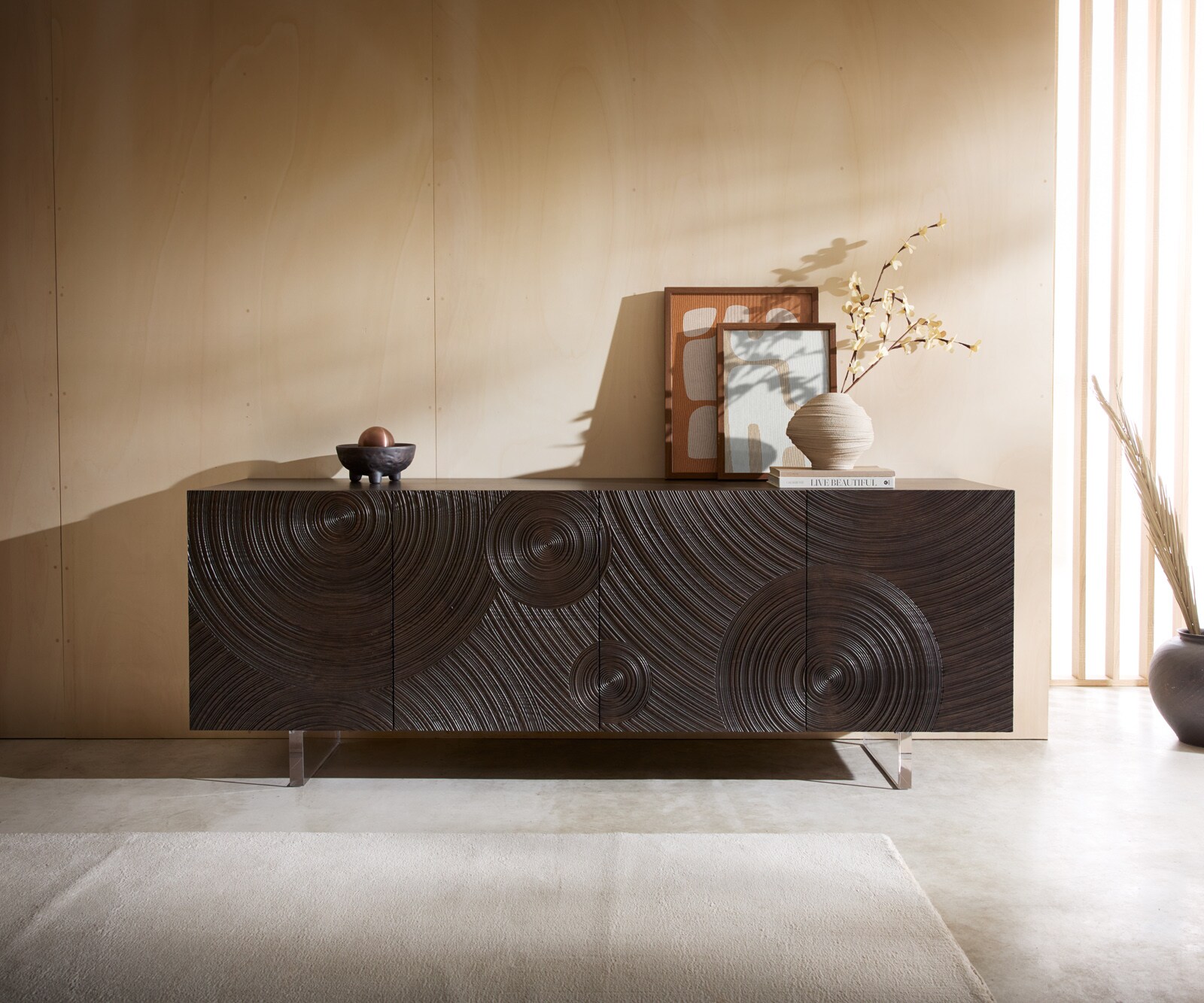 Dressoir Ashara 200 cm essenhout donkerbruin 3D-effect 4 deuren zwevende poot acrylglas 1