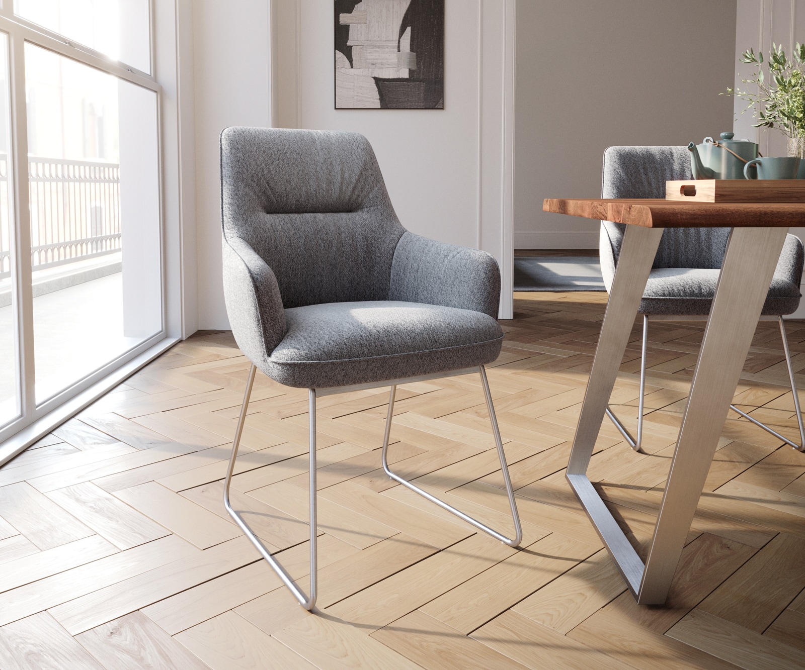 Eetkamerstoel Zelia-Flex met armleuning structuurstof lichtgrijs slipframe zwart pocketveer kern