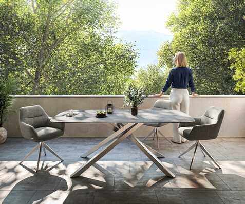 Outdoortafel Edge boot 200x100 cm keramiek beton grijs kruisframe rechthoekig roestvrij staal