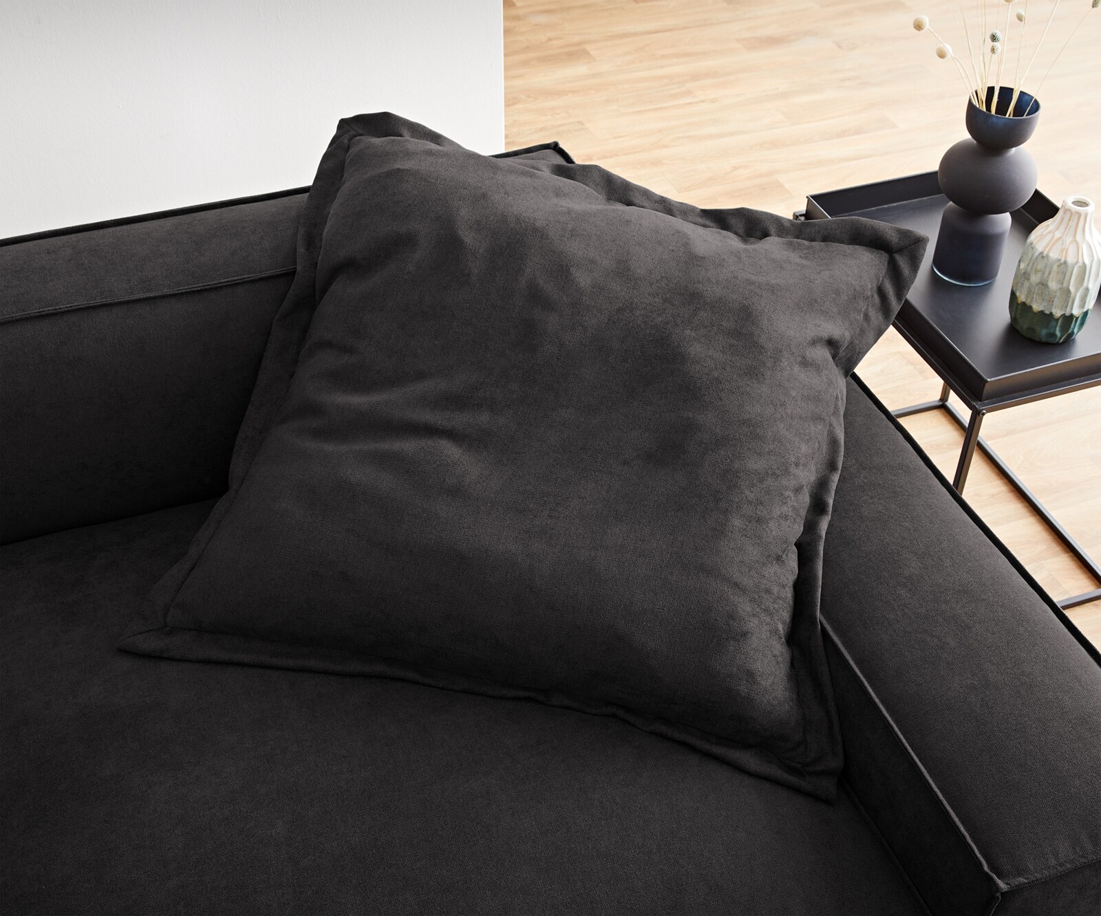 Sierkussen Sirpio 70x70 microvezel zwart 3