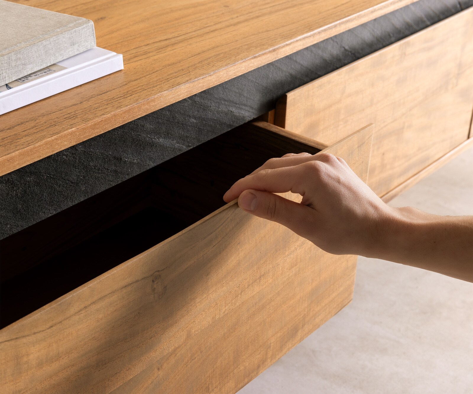 Designer-Tv-meubel Stonegrace 200 cm acacia natuur 4 laden 4 Designer-Tv-meubel Stonegrace 200 cm acacia natuur 4 laden 4