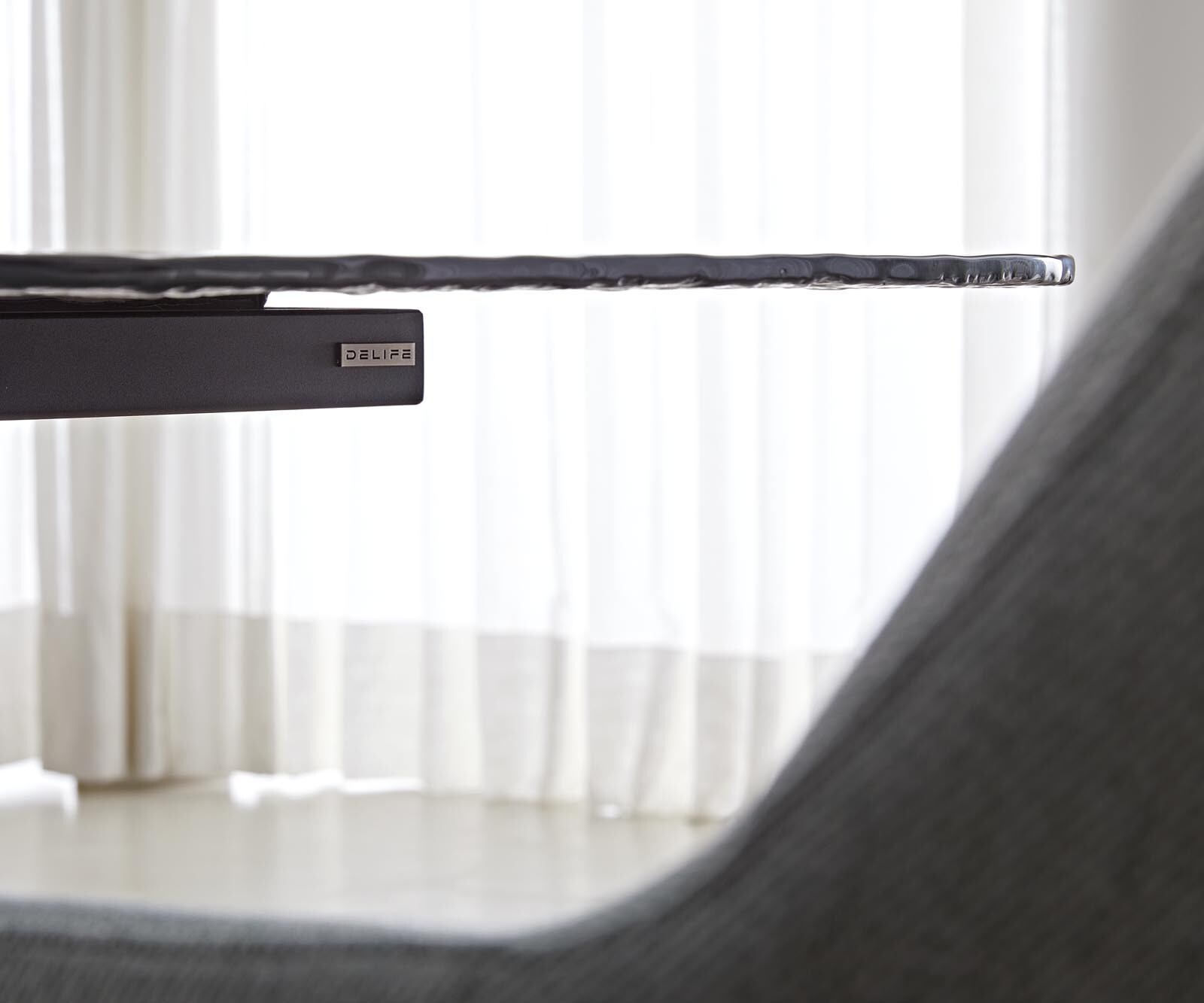 Eettafel Edge Boot 240x120 Reliëf glas Rook zwart 3D design Infinity metaal zwart 6 Eettafel Edge Boot 240x120 Reliëf glas Rook zwart 3D design Infinity metaal zwart 6