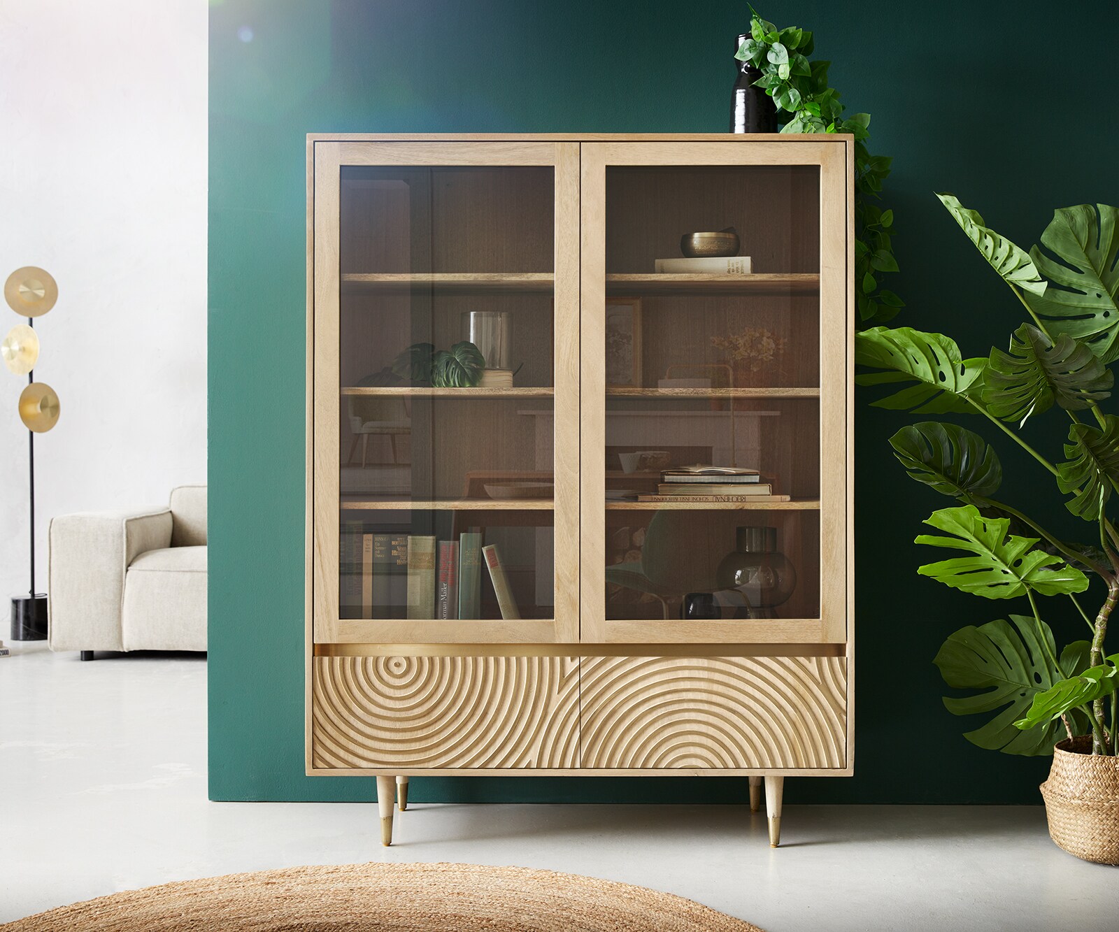 Vitrinekast Budaya 115x135 cm mango natuur 4 deuren poot rond 1