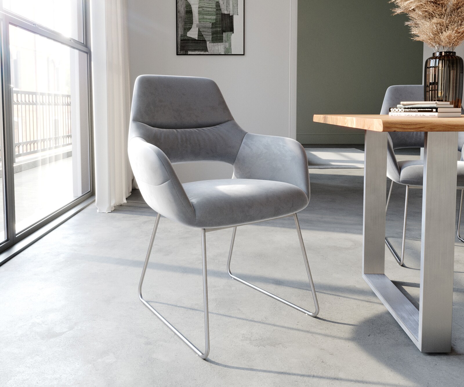 Eetkamerstoel Yago-Flex met armleuning fluweel grijs slipframe roestvrij staal pocketveer kern