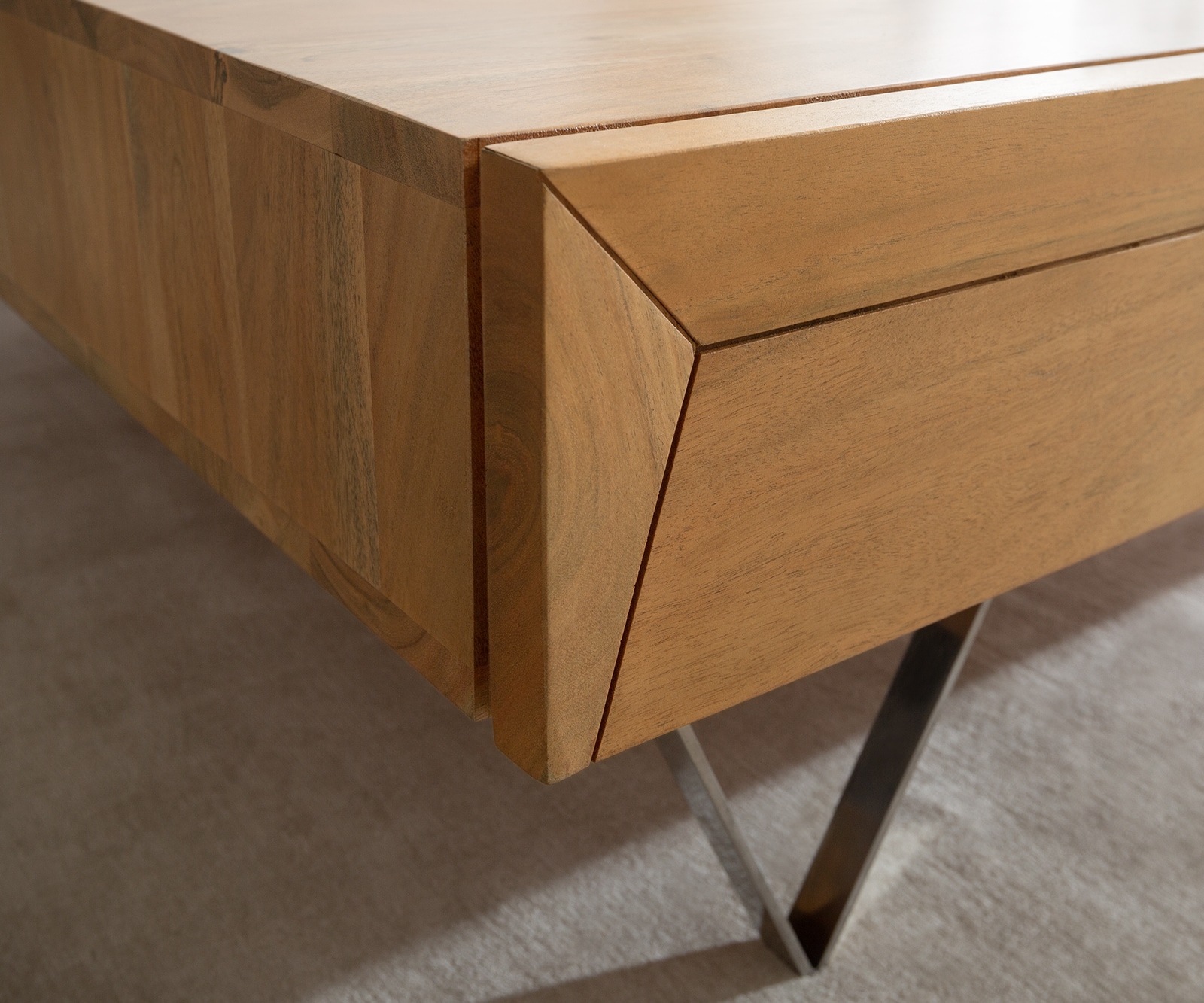 Salontafel Kayu 60x60 cm acacia natuur 2 laden V-poot 5 Salontafel Kayu 60x60 cm acacia natuur 2 laden V-poot 5