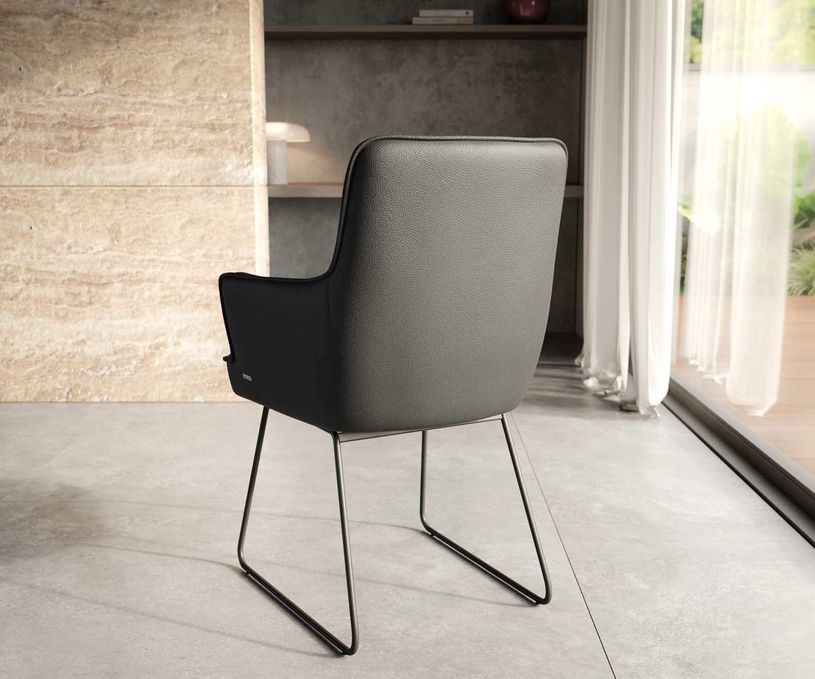 Eetkamerstoel Heira-Flex met armleuning echt leer zwart slipframe zwart pocketveer kern 3 Eetkamerstoel Heira-Flex met armleuning echt leer zwart slipframe zwart pocketveer kern 3