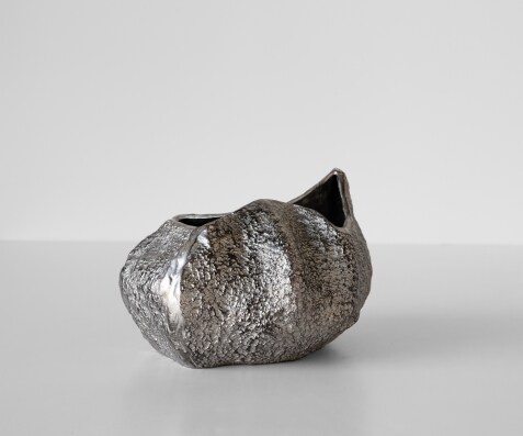 Vaas Cratera B29 x D24 x H19 cm Aluminium Platin Handgemaakt